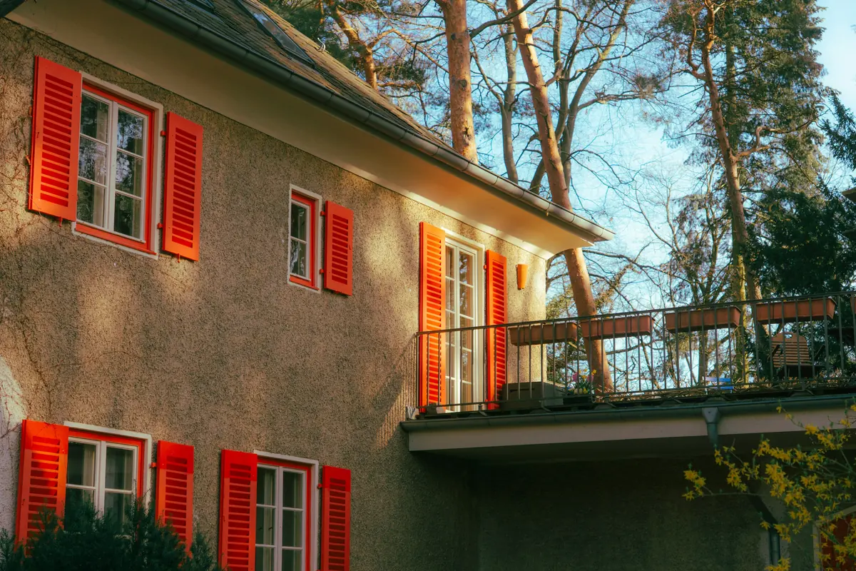 Einfamilienhaus in Deutschland als Symbol für die Kosten einer Wohngebäudeversicherung